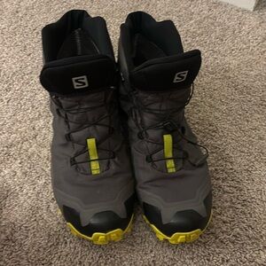 Salomon Gore Tex Cross Hike Men’s hiking boots size 13 in good condition